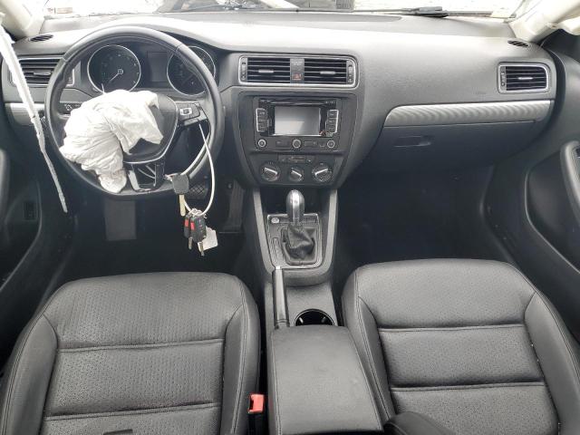 2015 VOLKSWAGEN JETTA SE - 3VWD17AJ7FM305478