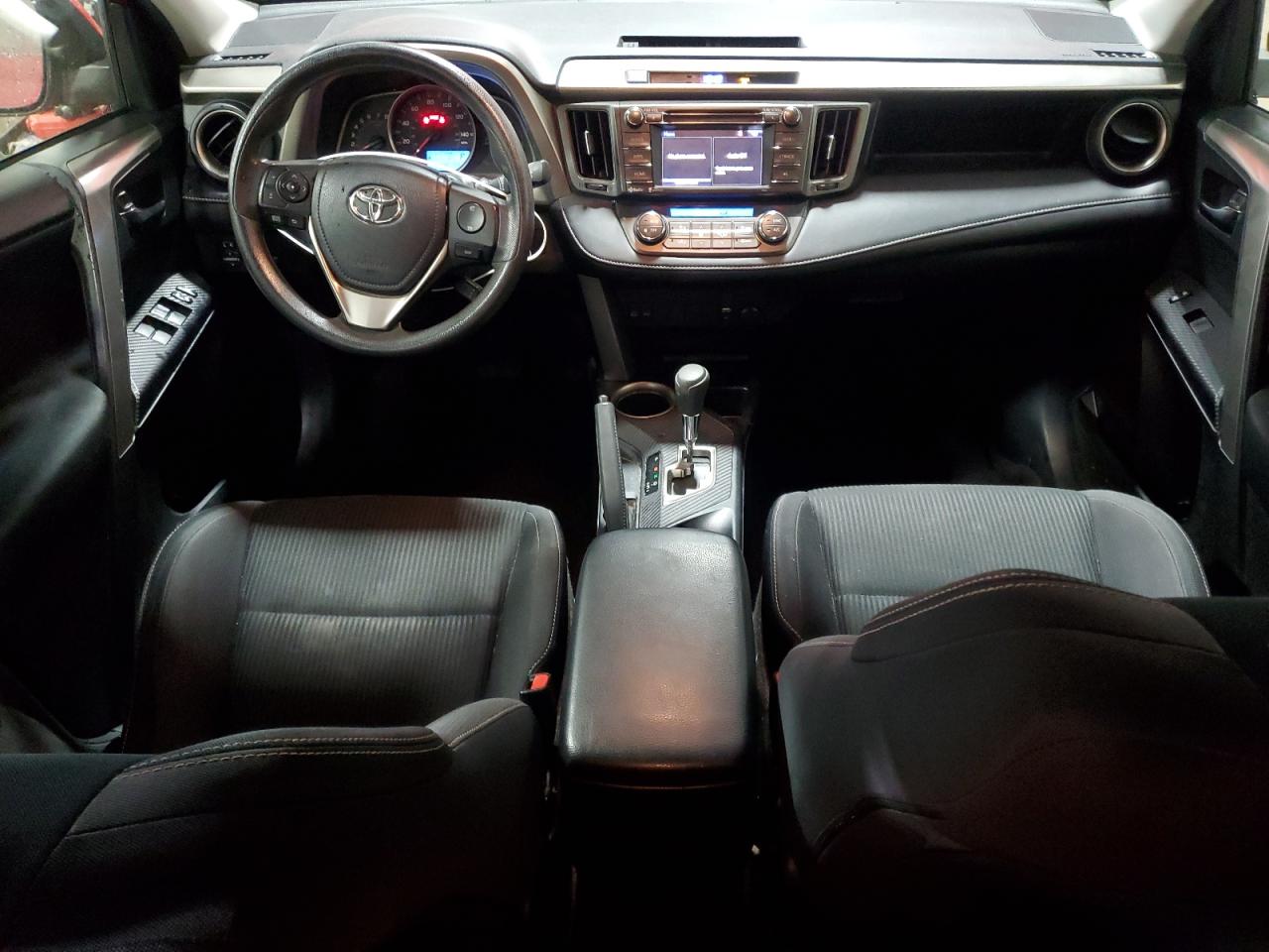 TOYOTA RAV4 XLE