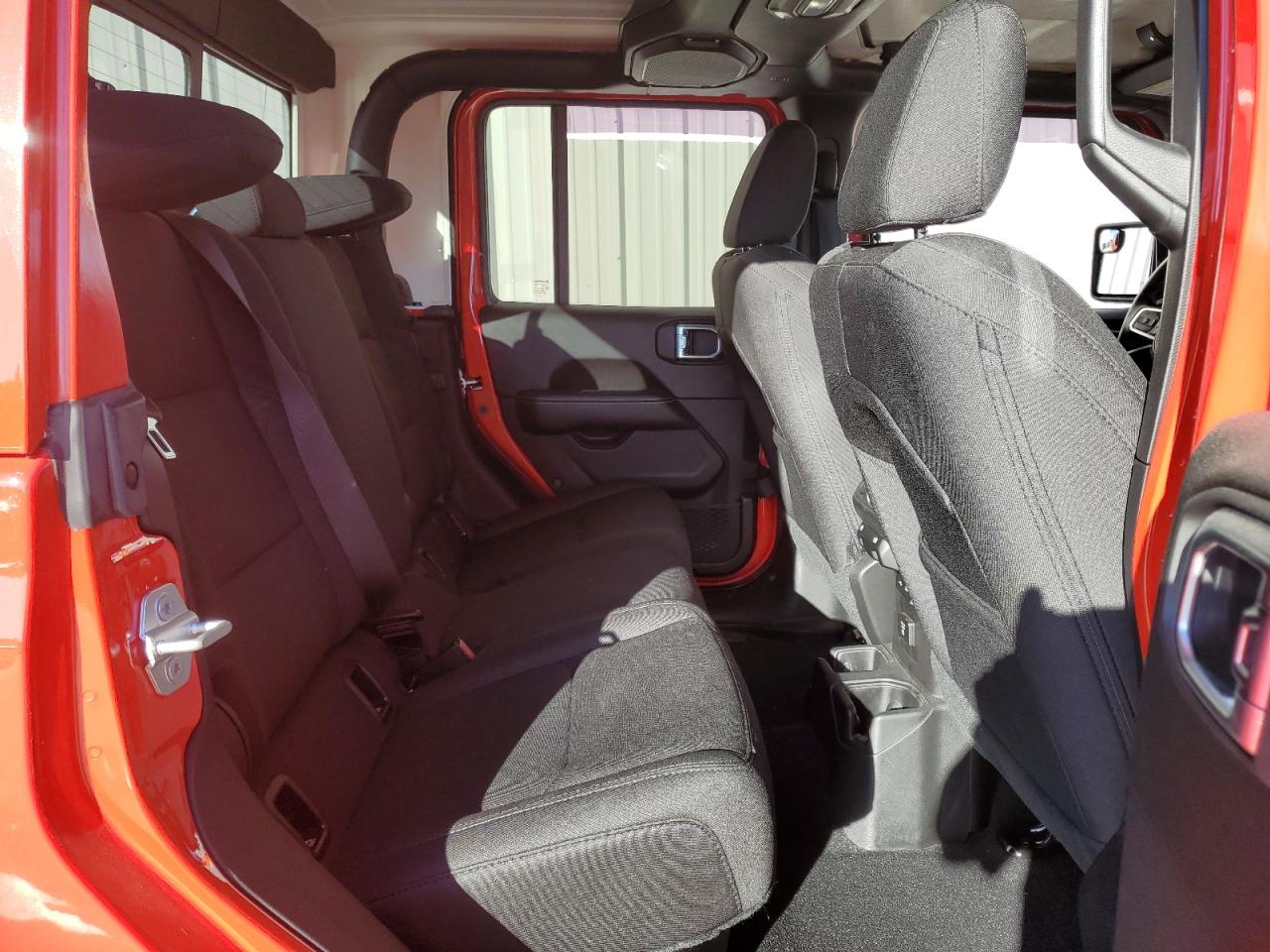 JEEP GLADIATOR OVERLAND