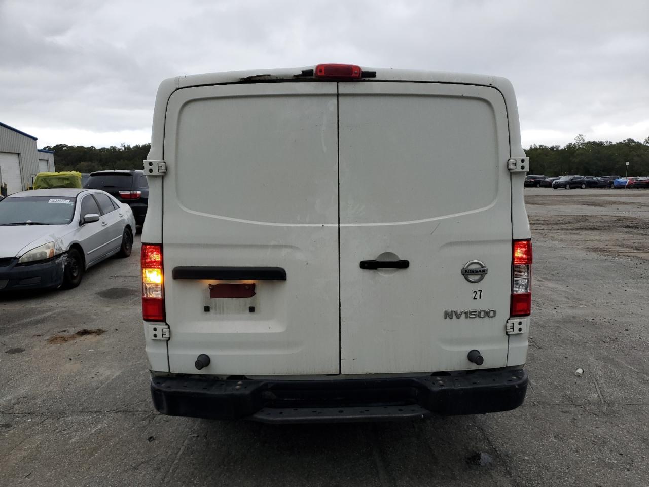 NISSAN NV1500 1500 S