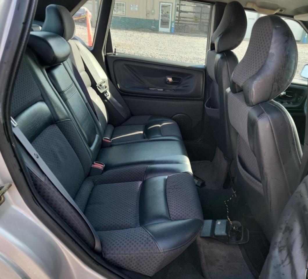 Lot #3285720665 1999 VOLVO S70