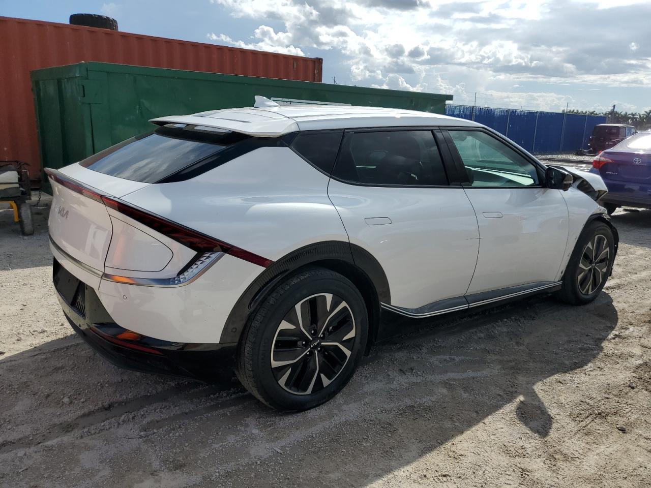 Lot #3302728113 2024 KIA EV6 LIGHT