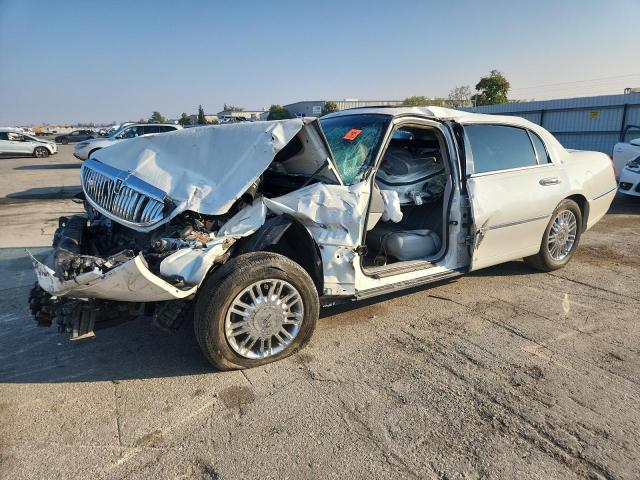 2006 LINCOLN TOWN CAR SIGNATURE LIMITED #3316699538