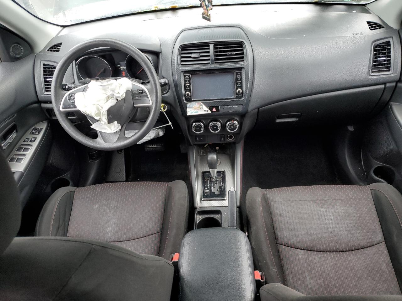 MITSUBISHI OUTLANDER ES