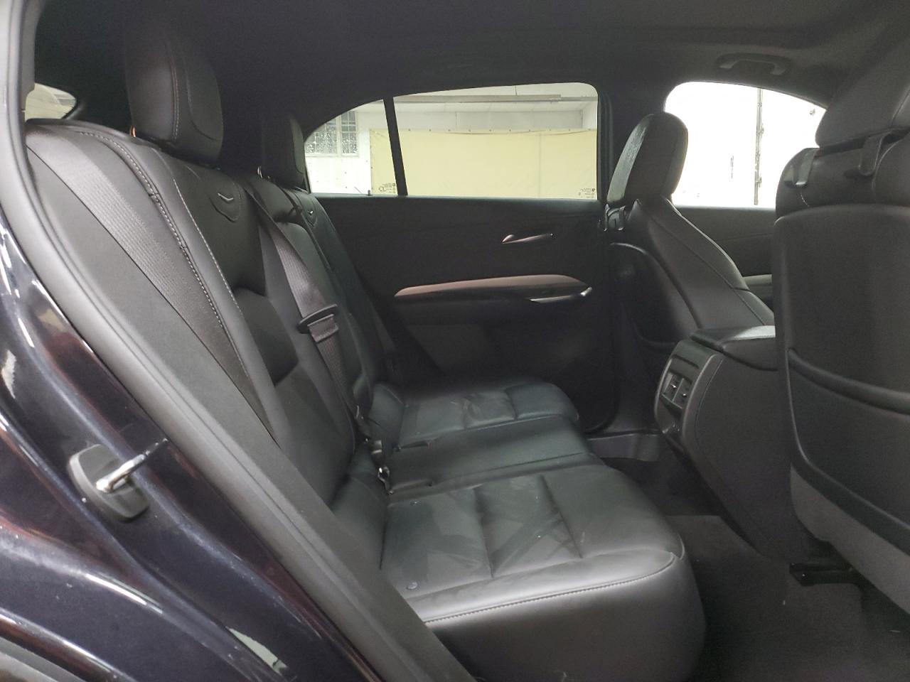 CADILLAC XT4 PREMIUM LUXURY