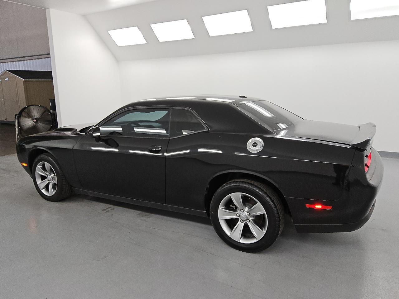 DODGE CHALLENGER SXT