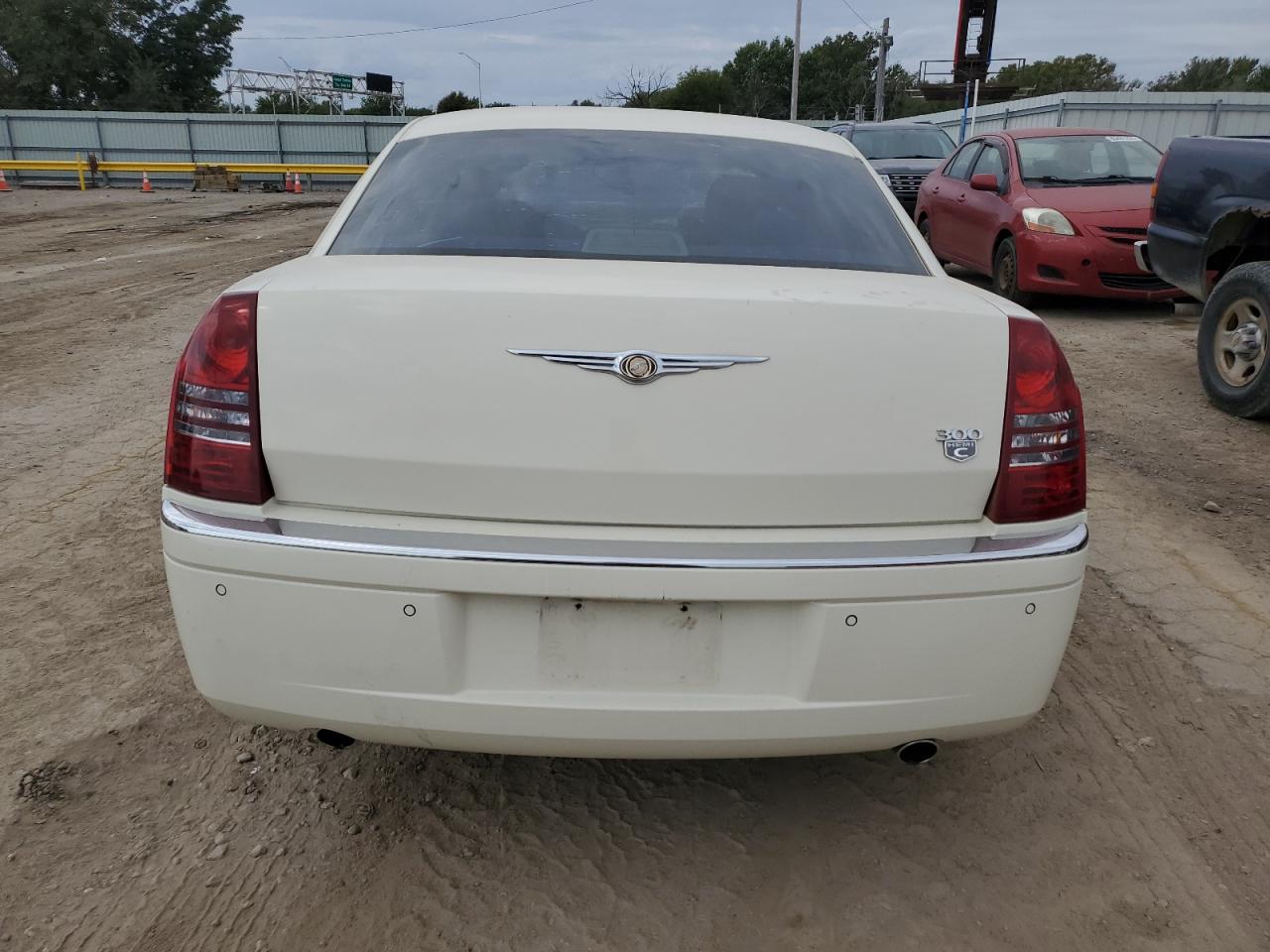 Lot #3284142551 2005 CHRYSLER 300C