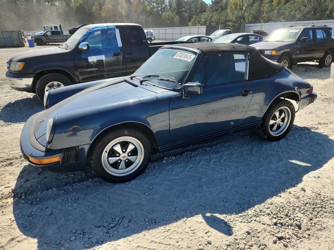 Vehicle photo