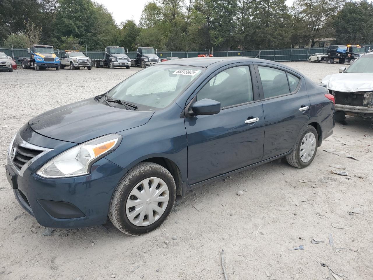 NISSAN VERSA S