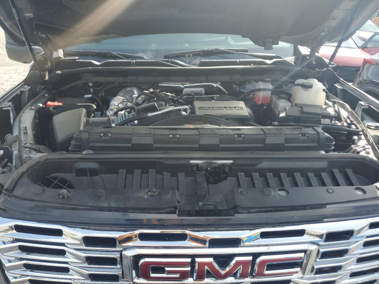 GMC SIERRA 2500HD K2500 DENALI
