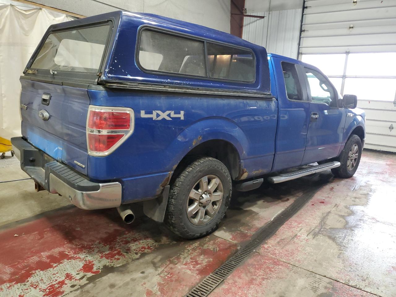 FORD F-150 SUPER CAB
