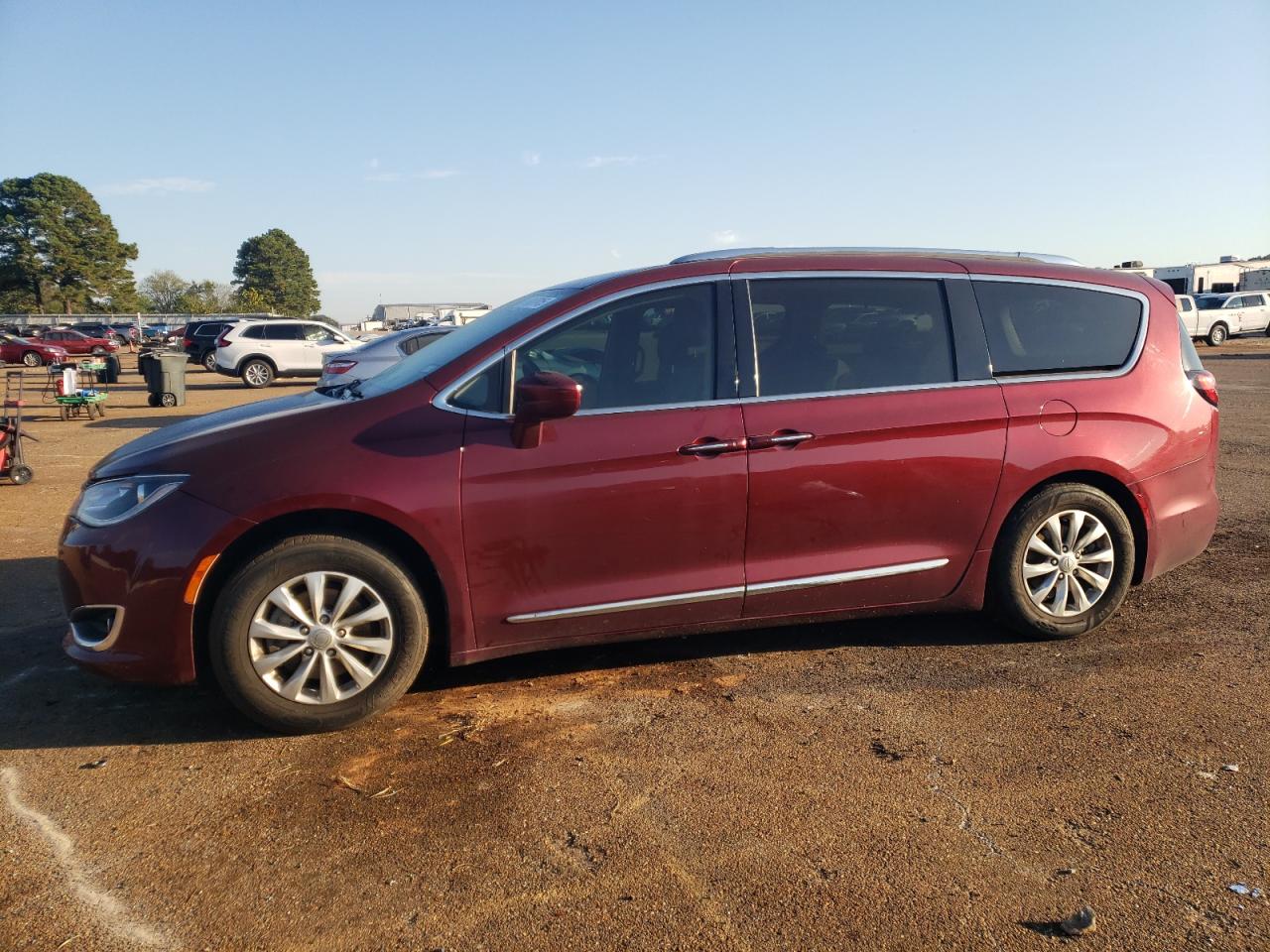 CHRYSLER PACIFICA TOURING L PLUS