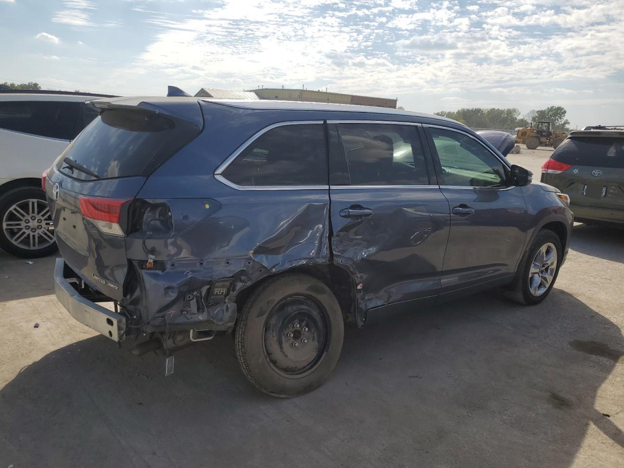 TOYOTA HIGHLANDER LIMITED