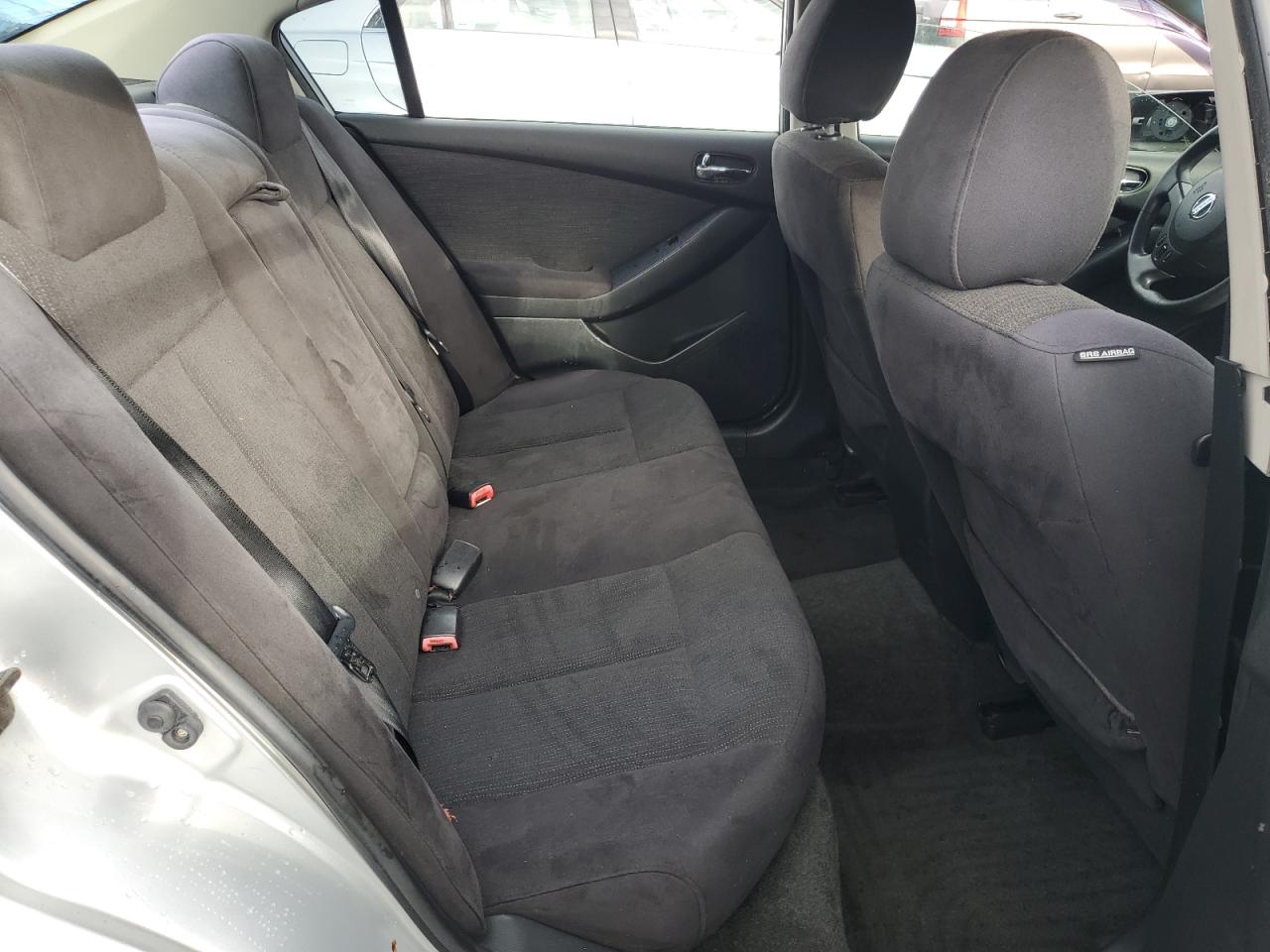 NISSAN ALTIMA BASE