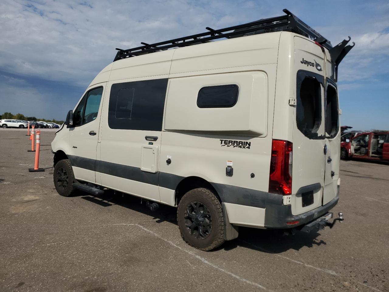 MERCEDES-BENZ SPRINTER 2500