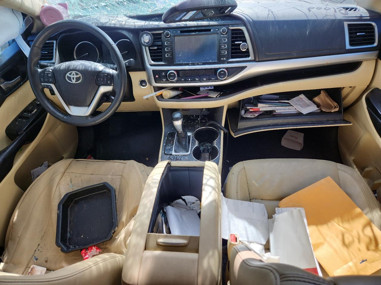 TOYOTA HIGHLANDER XLE