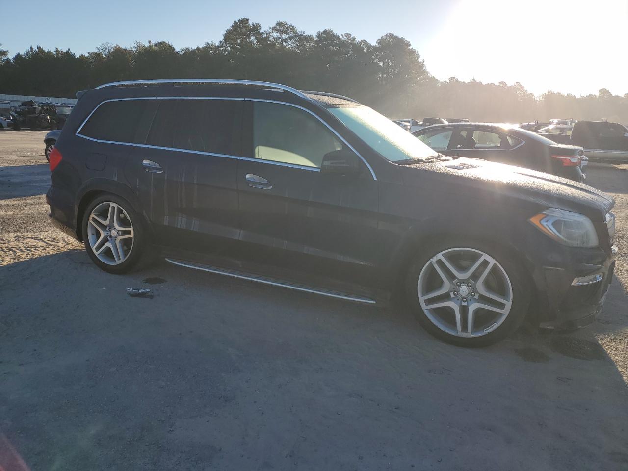 MERCEDES-BENZ GL-CLASS 550 4MATIC