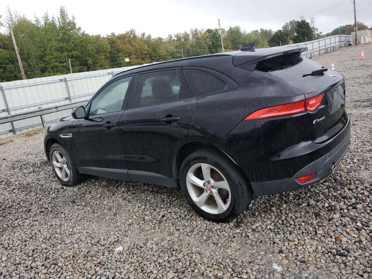 JAGUAR F-PACE PREMIUM