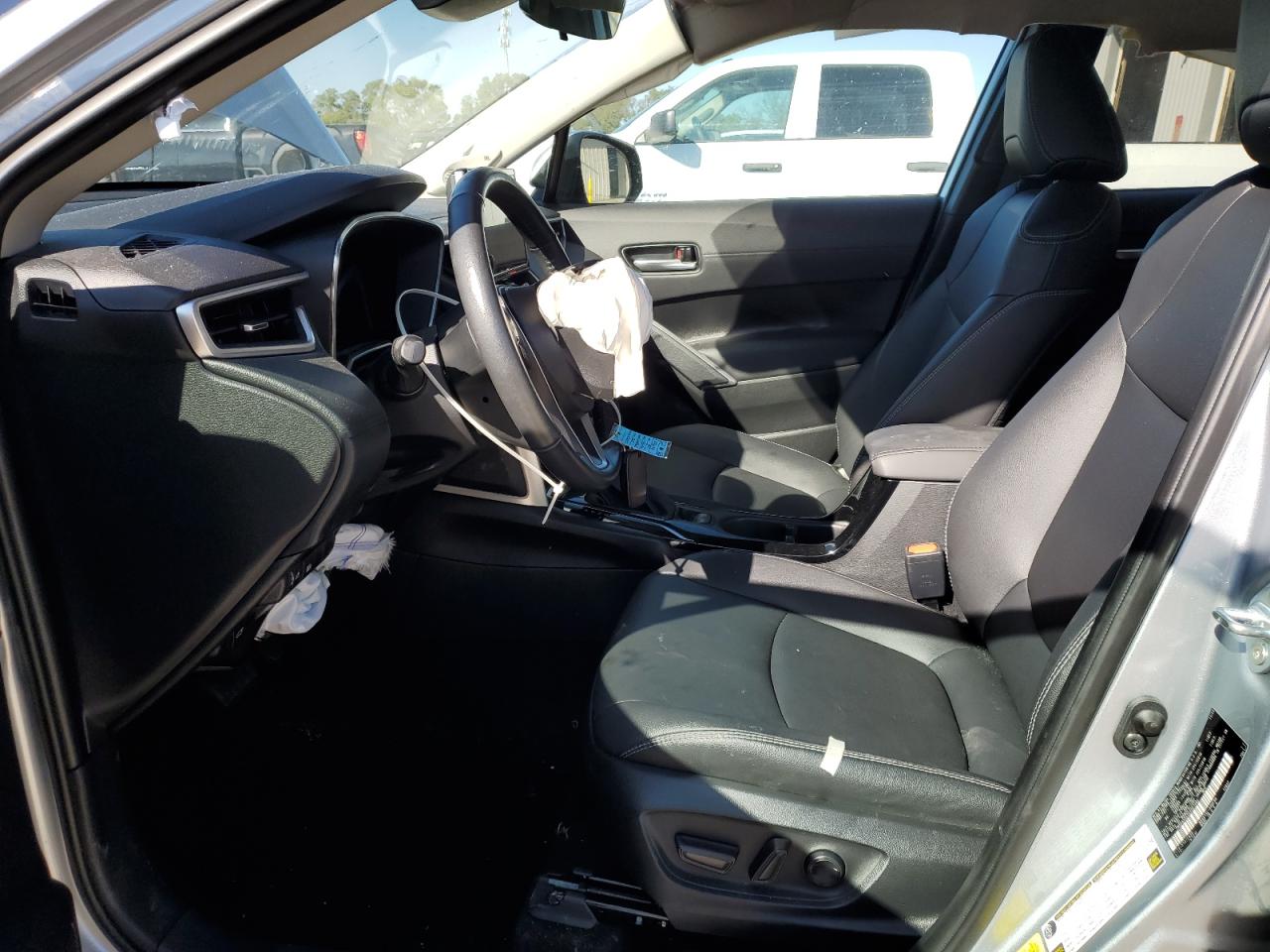 TOYOTA COROLLA CROSS XLE