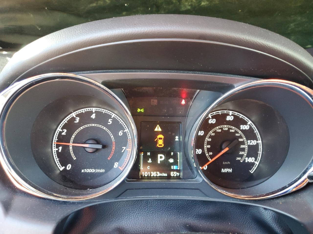 MITSUBISHI OUTLANDER ES