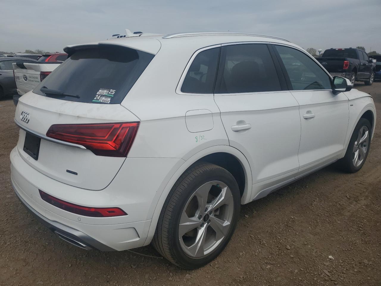 AUDI Q5 PREMIUM PLUS 45