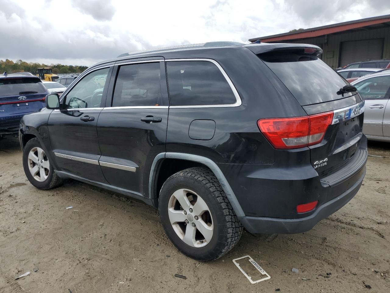 JEEP GRAND CHEROKEE LAREDO