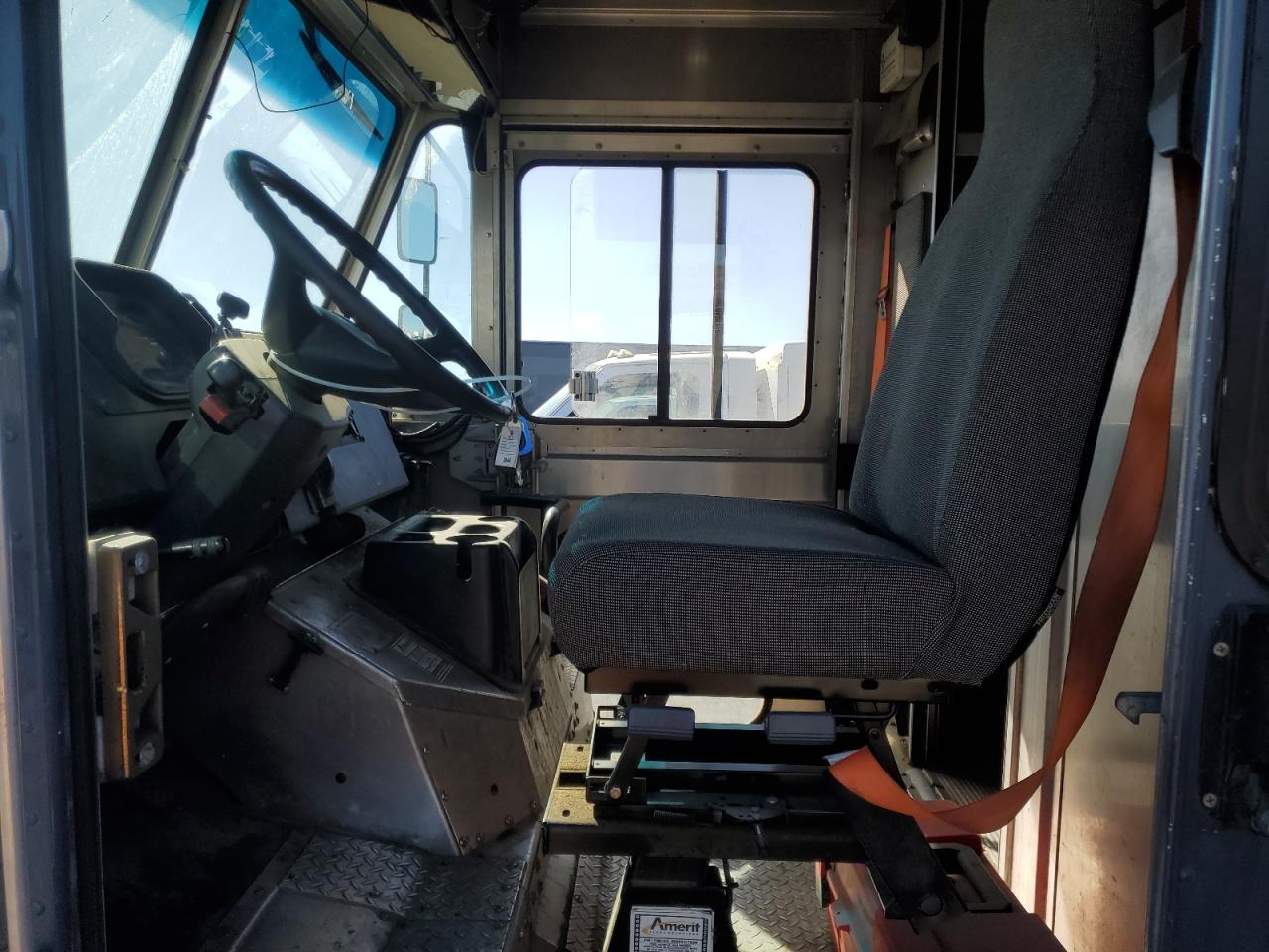 Lot #3312407727 2020 FREIGHTLINER CHASSIS M