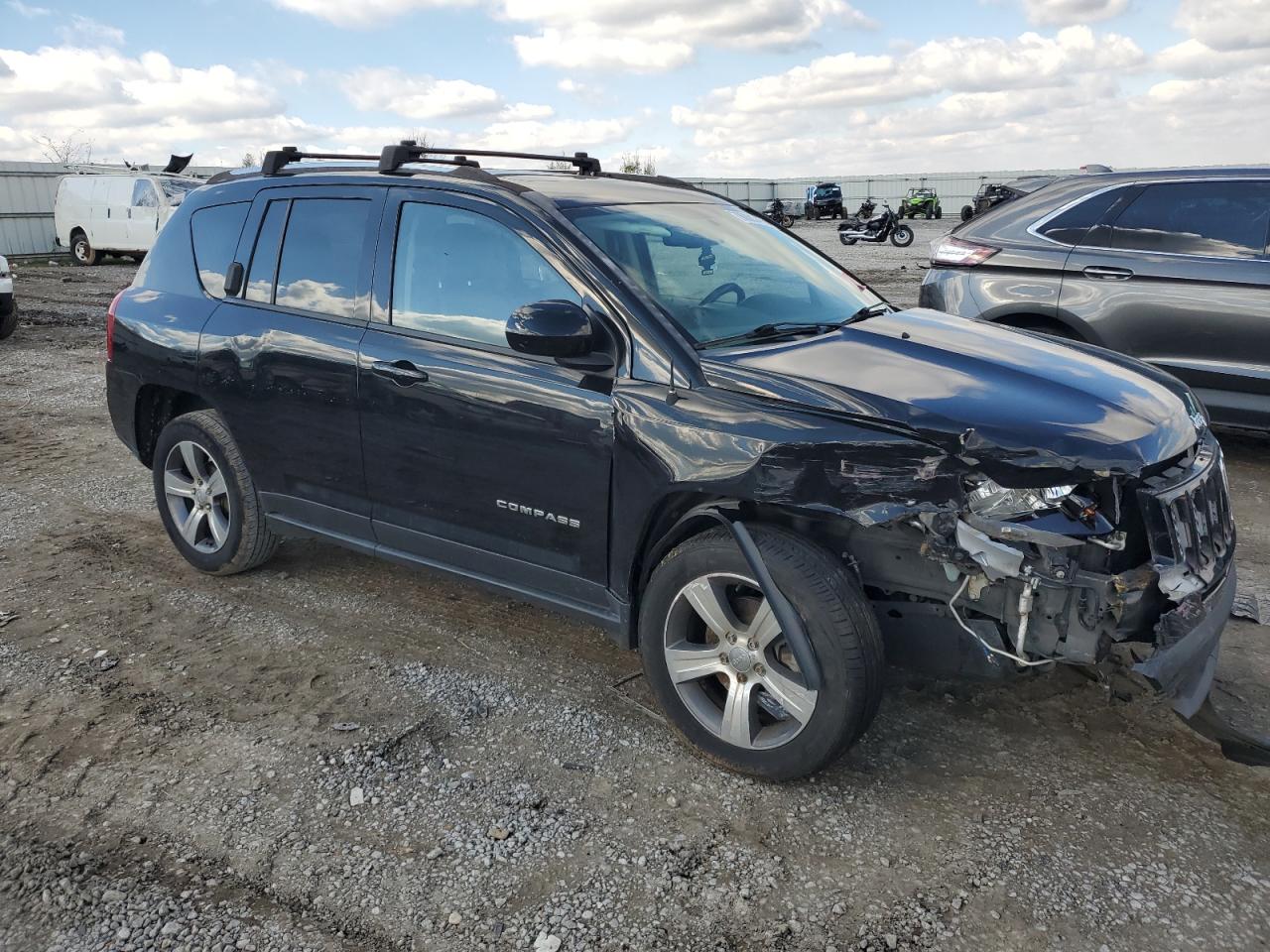 JEEP COMPASS LATITUDE