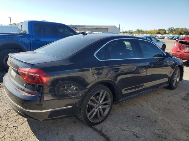2017 VOLKSWAGEN PASSAT R-L - 1VWDT7A39HC070209