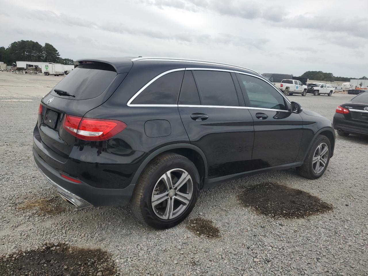 MERCEDES-BENZ GLC-CLASS 300