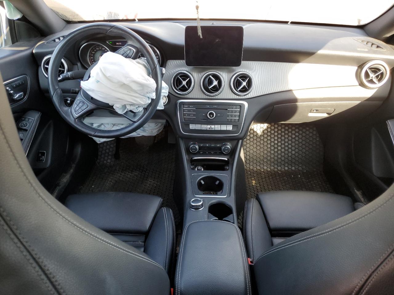 MERCEDES-BENZ CLA-CLASS 250 4MATIC