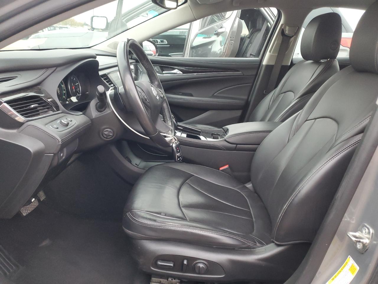 BUICK LACROSSE ESSENCE