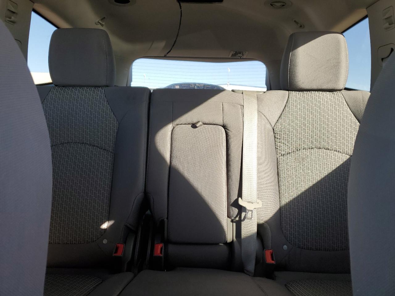 CHEVROLET TRAVERSE LS