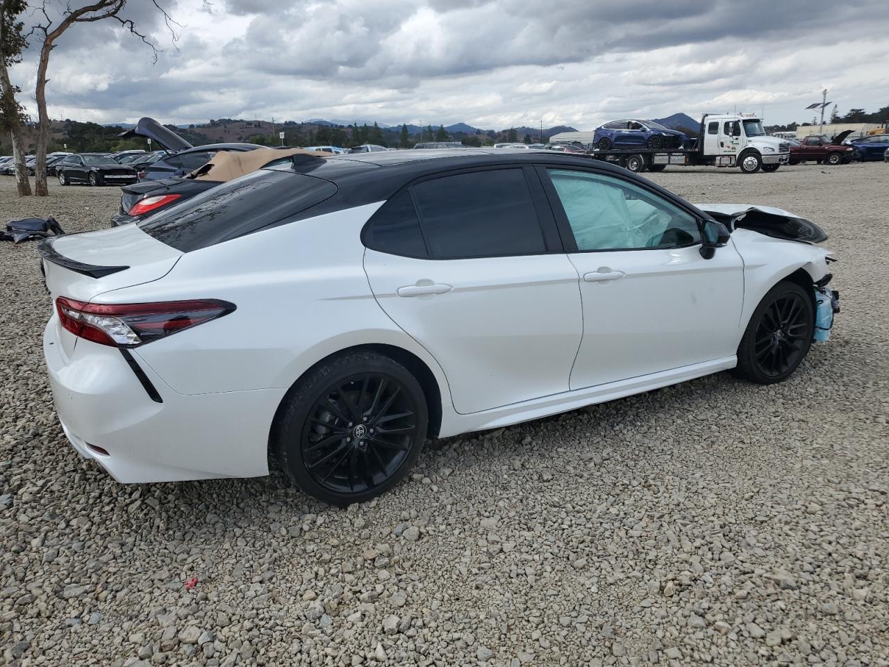 TOYOTA CAMRY TRD