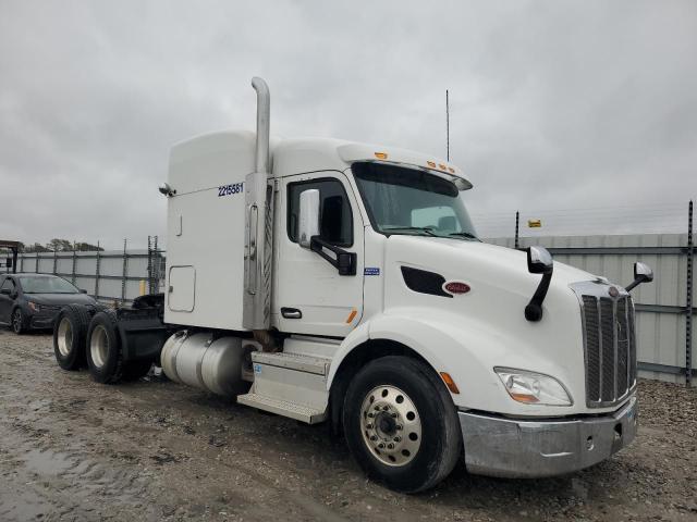 Global Auto Auctions: 2019 PETERBILT TRACTOR 579