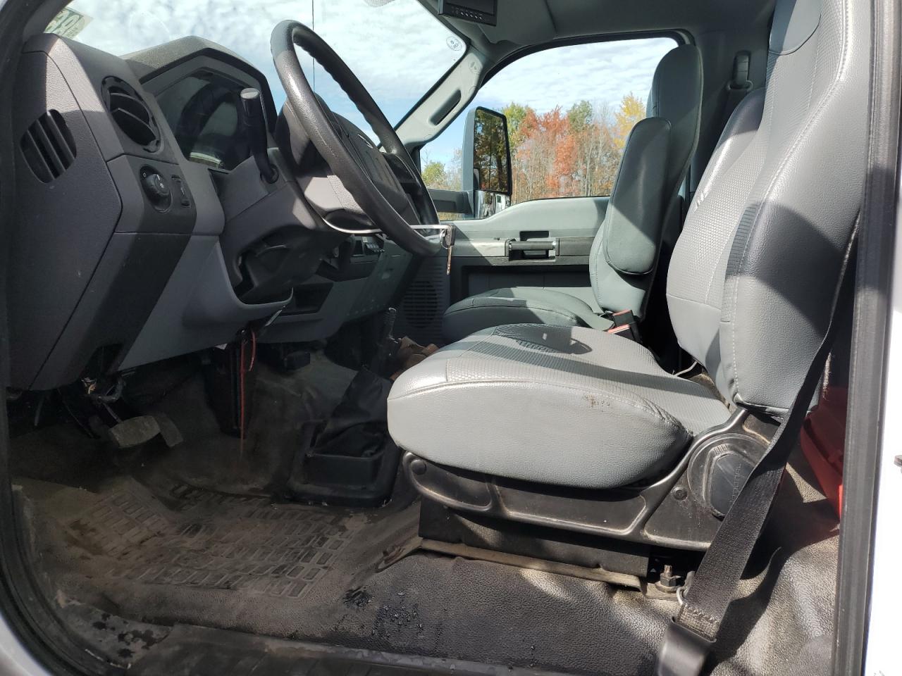 FORD F650 SUPER DUTY