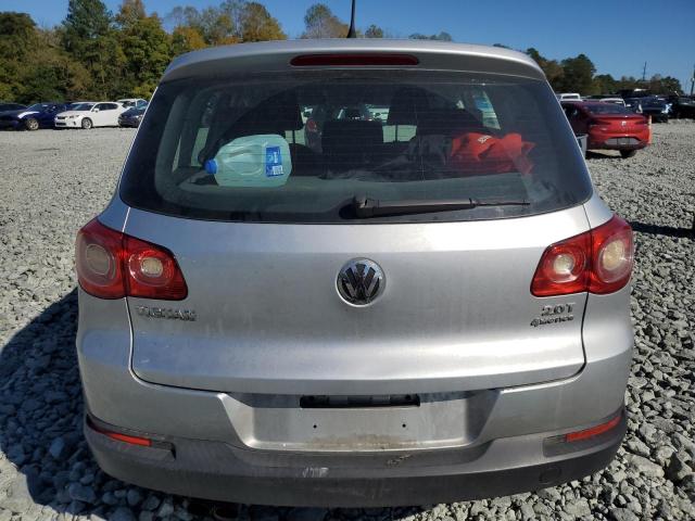 2011 VOLKSWAGEN TIGUAN S - WVGBV7AX2BW543263