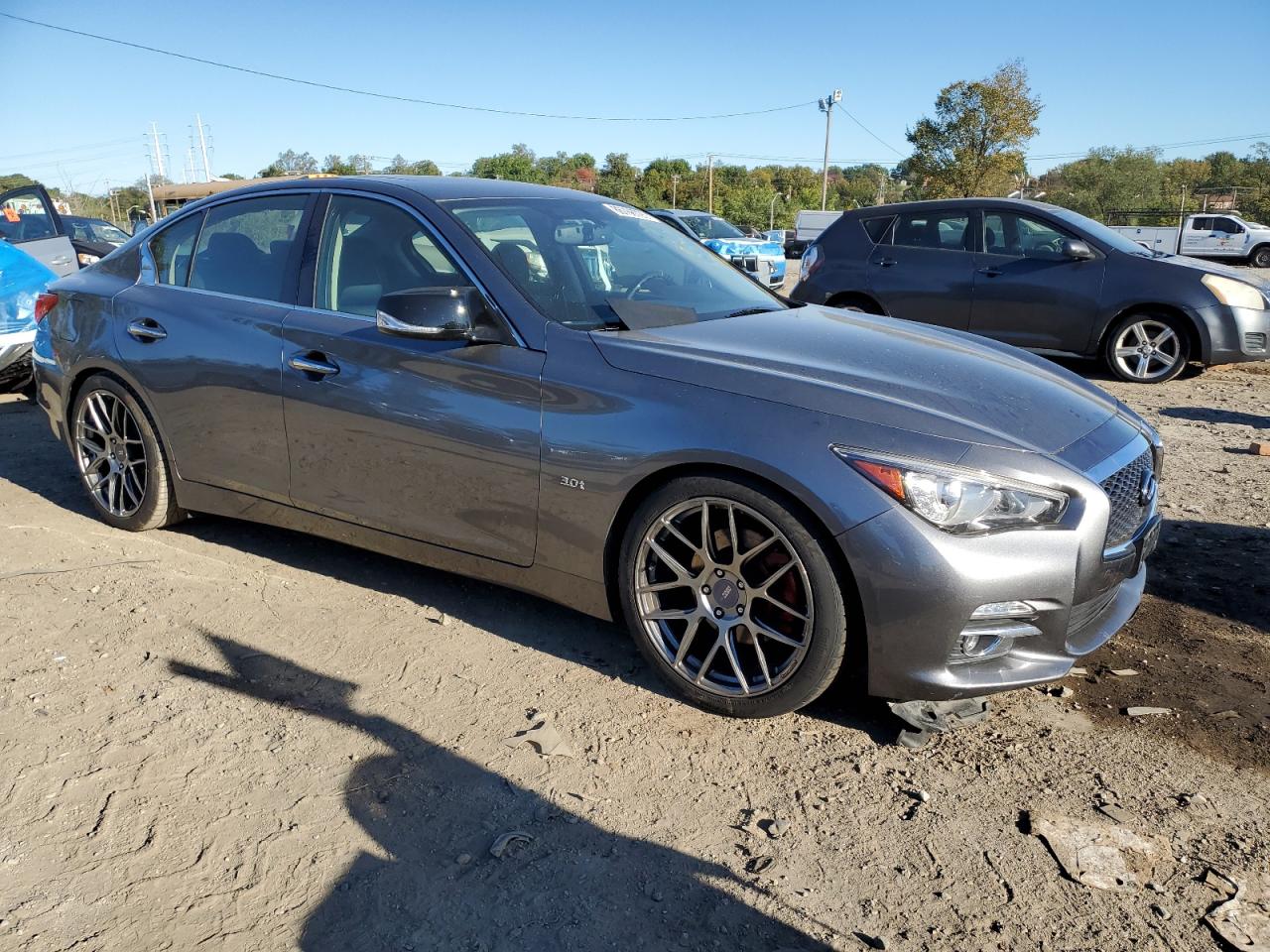 INFINITI Q50 PREMIUM