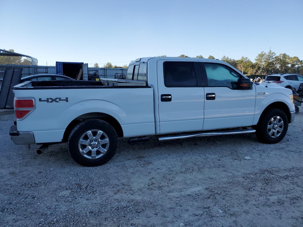 FORD F-150 SUPERCREW