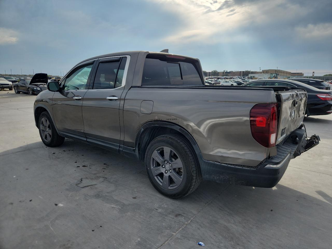 HONDA RIDGELINE RTL
