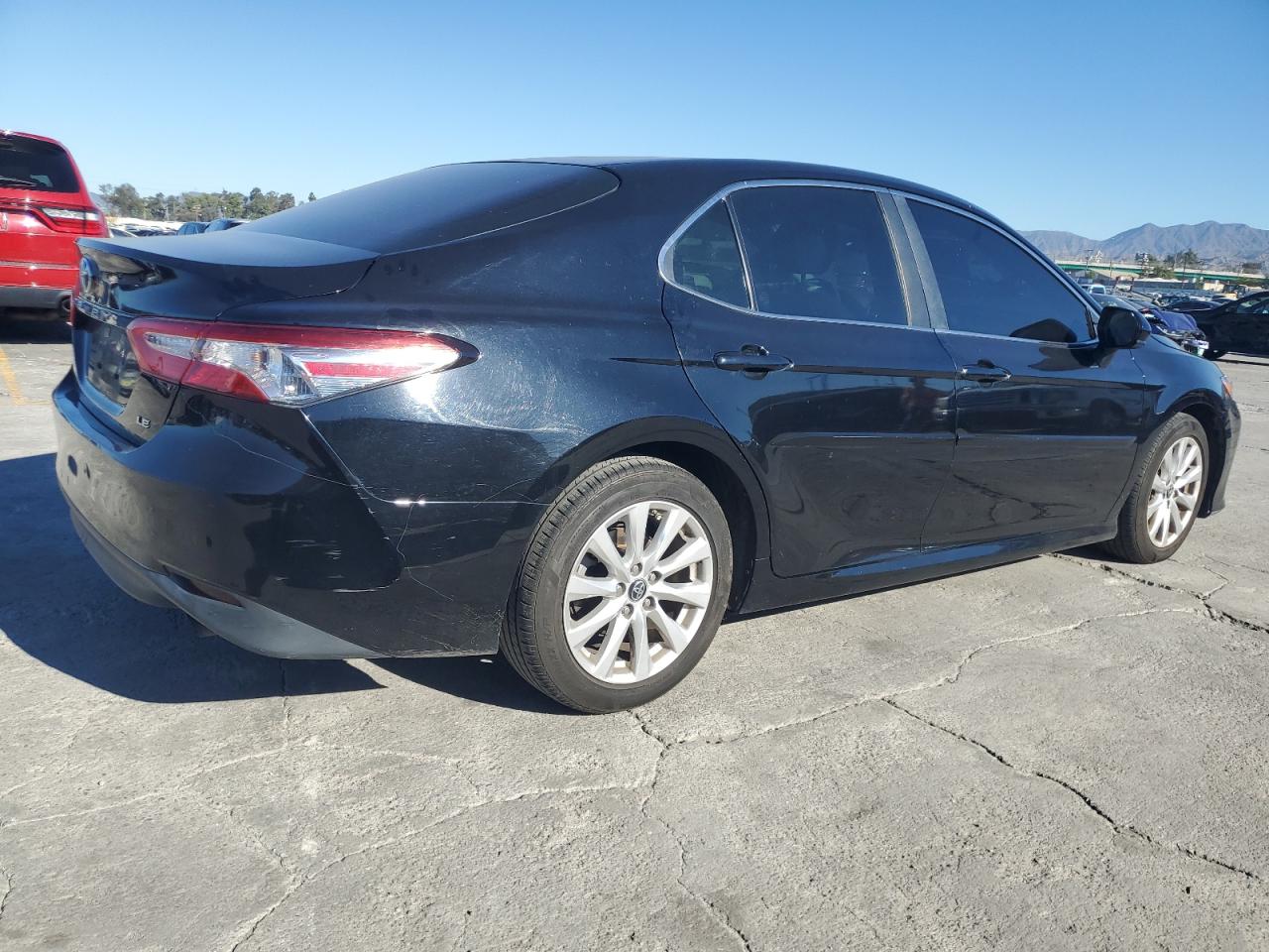 Lot #3303044606 2018 TOYOTA CAMRY L