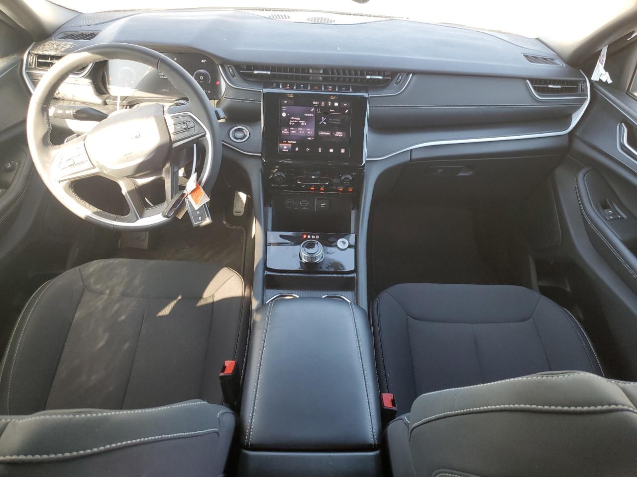 JEEP GRAND CHEROKEE LAREDO