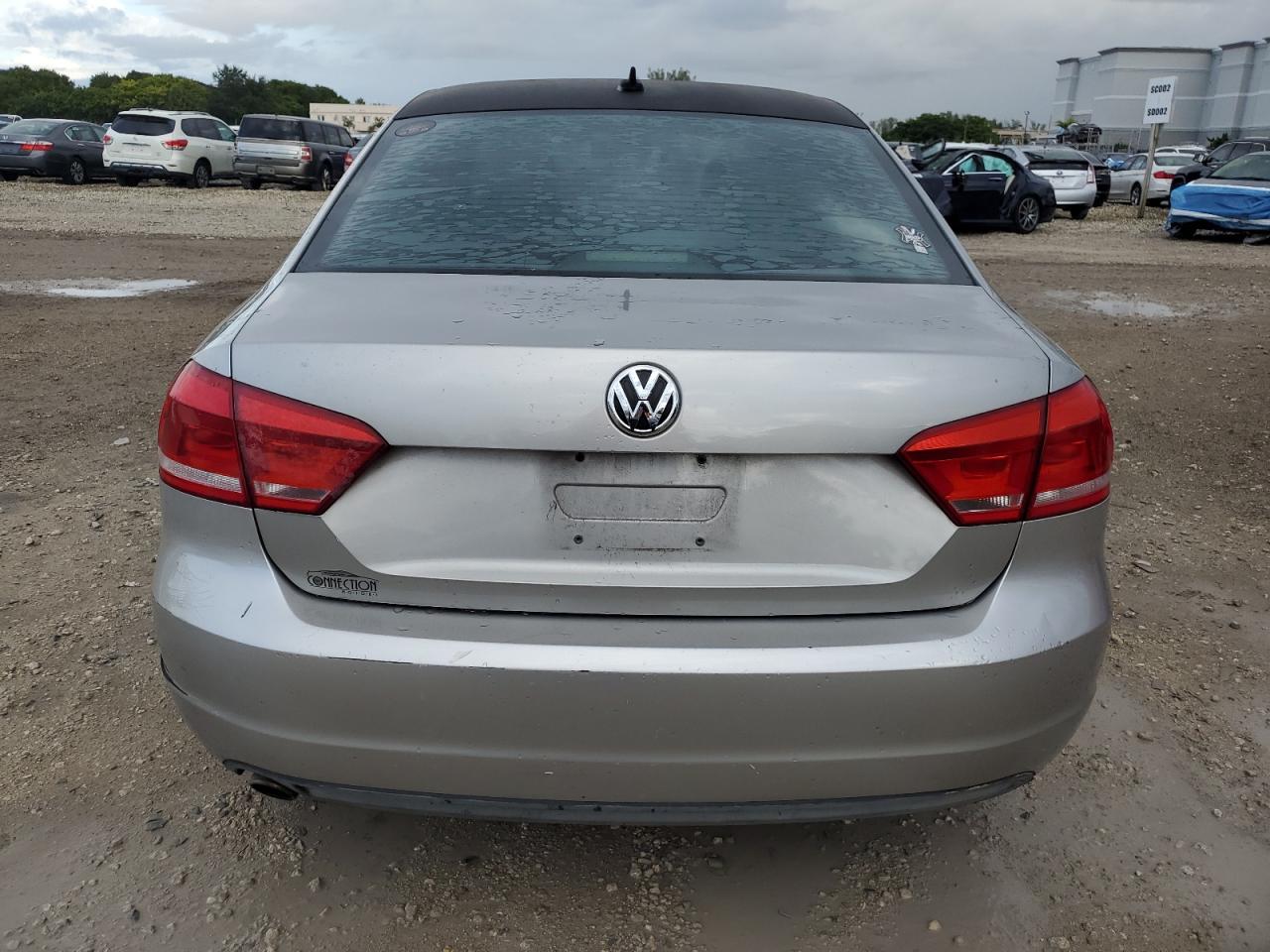 VOLKSWAGEN PASSAT SE