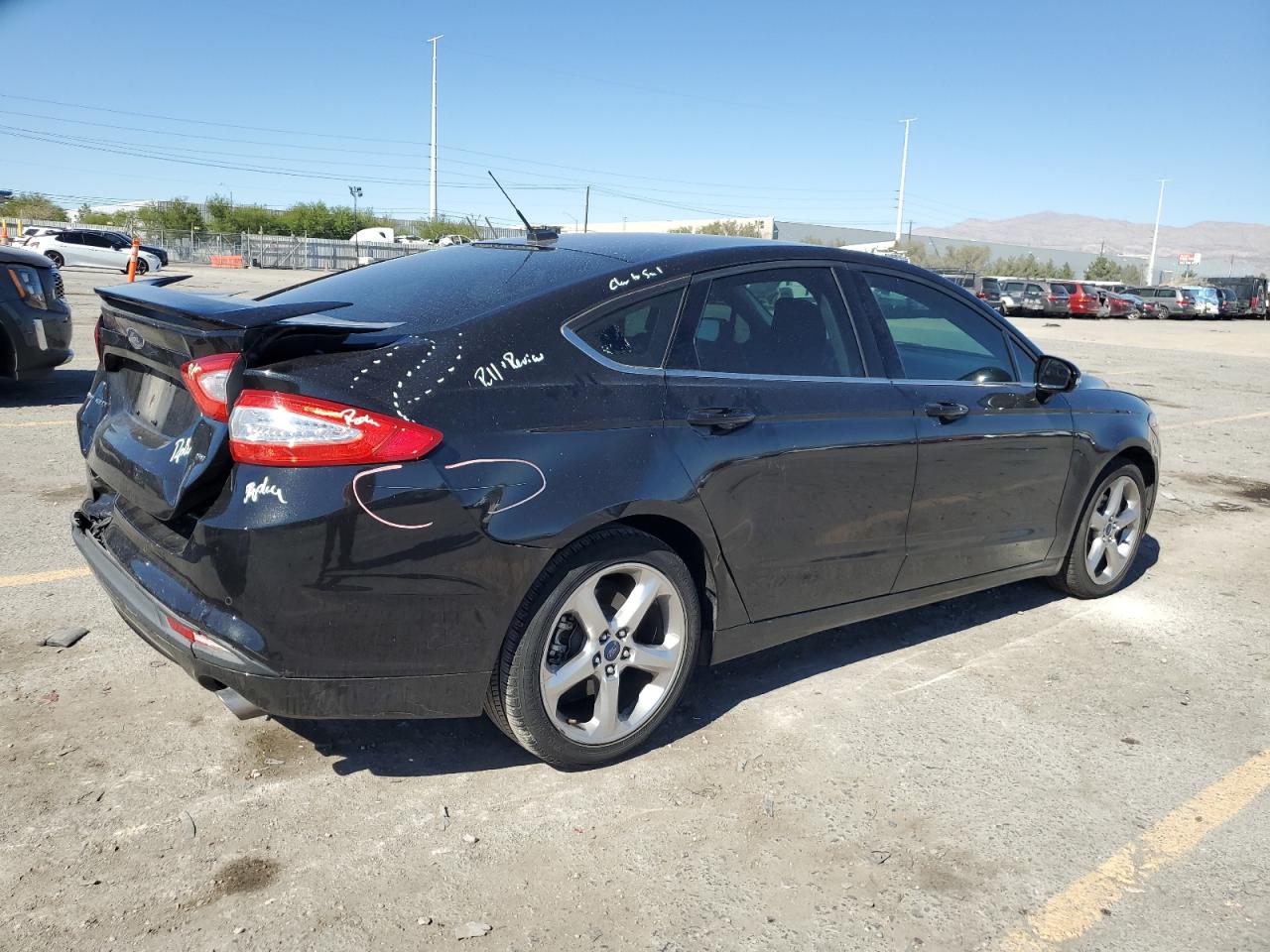 FORD FUSION SE