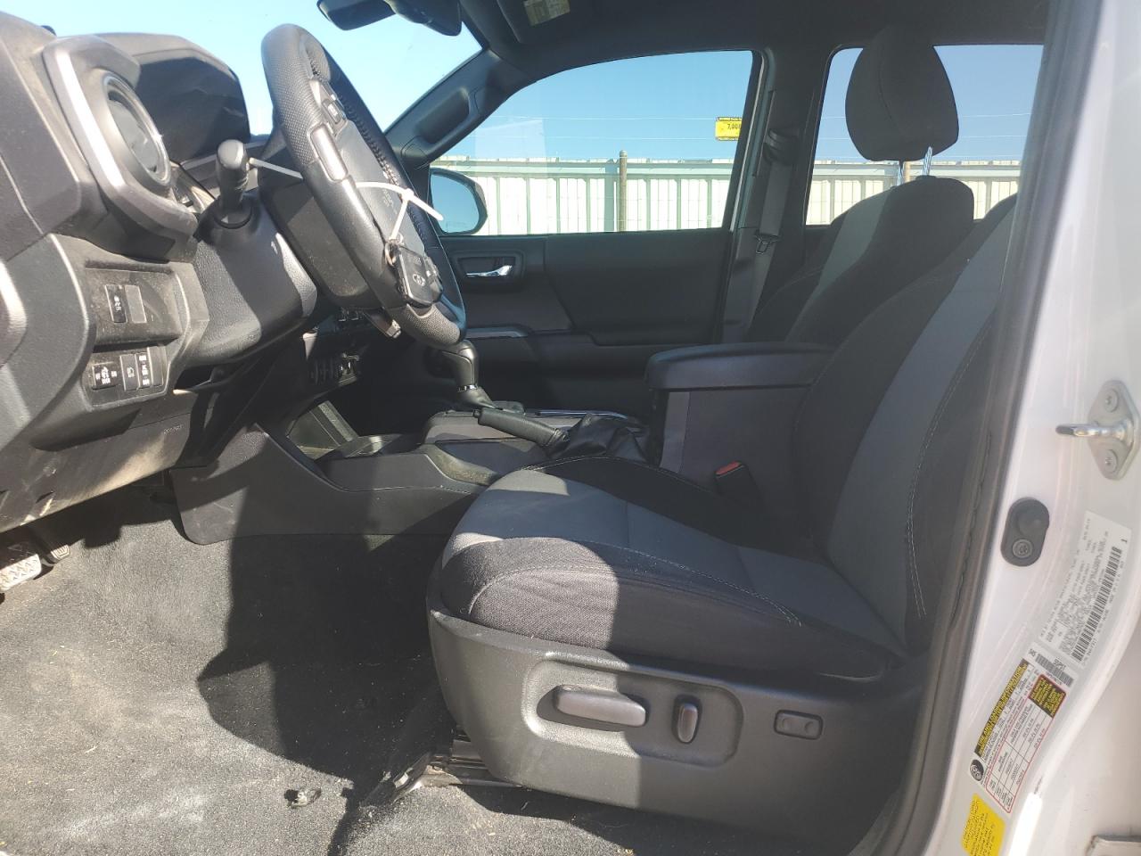 TOYOTA TACOMA DOUBLE CAB