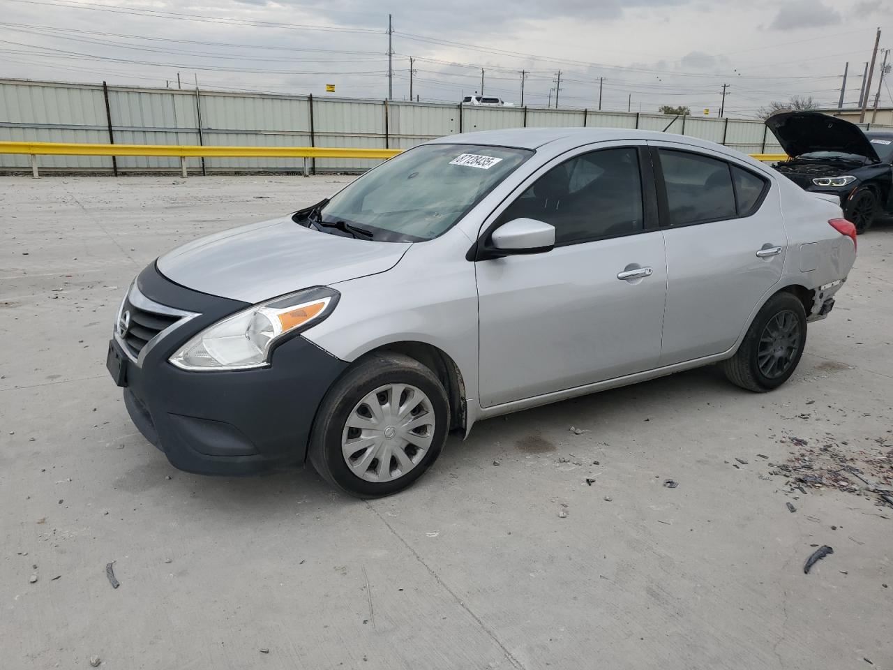 NISSAN VERSA S