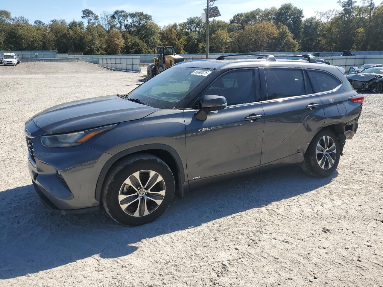 TOYOTA HIGHLANDER HYBRID XLE