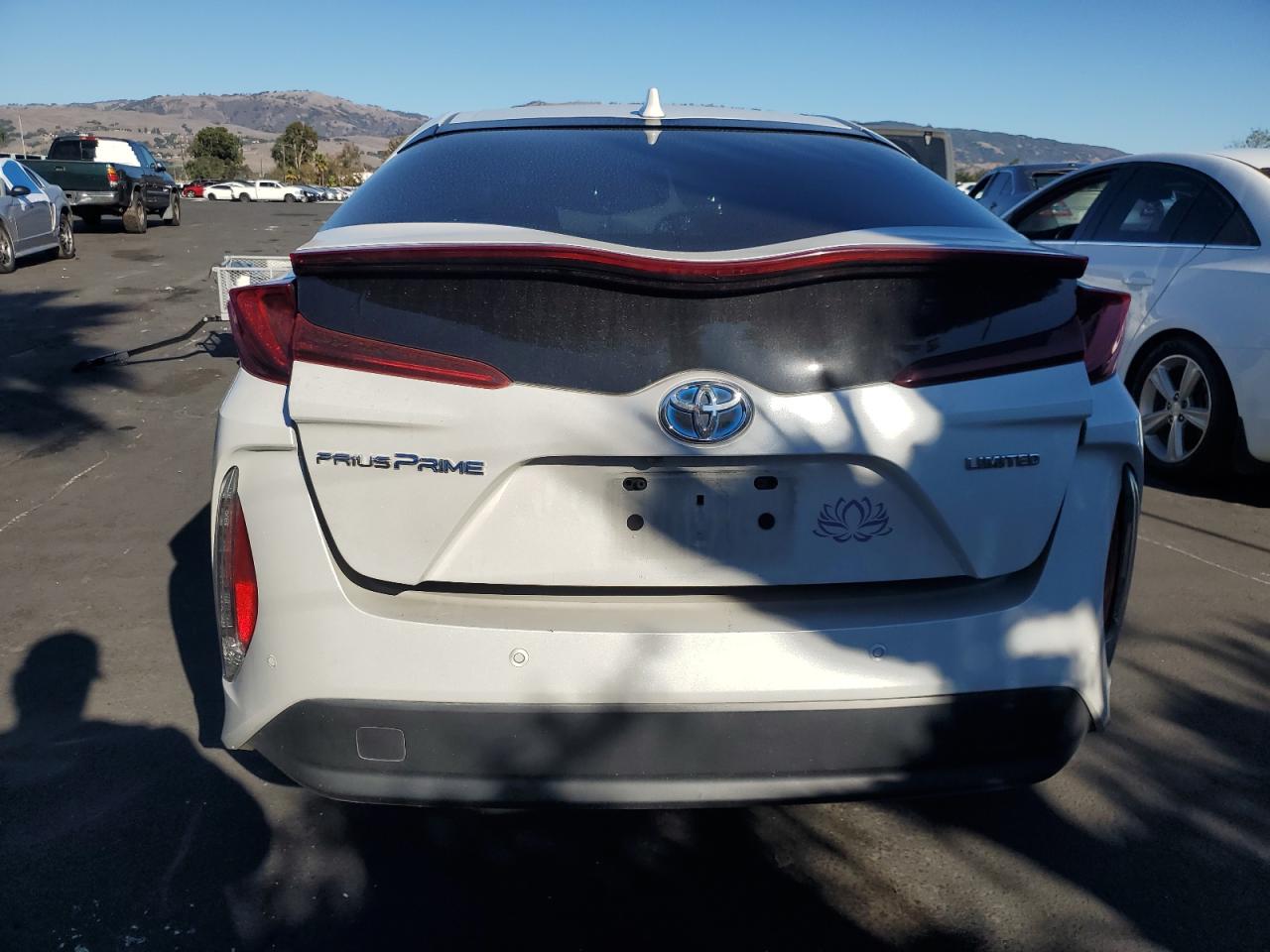 TOYOTA PRIUS PRIME LE