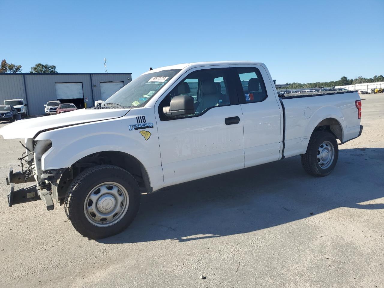 FORD F-150 SUPER CAB