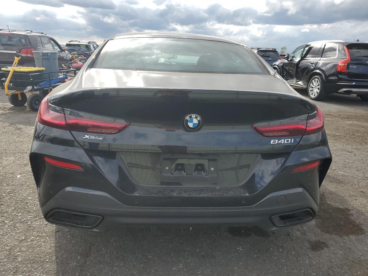 BMW 8 SERIES 840XI